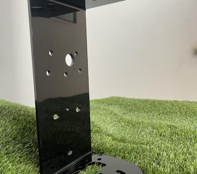 Black bracket wet sprayed in a gloss finish